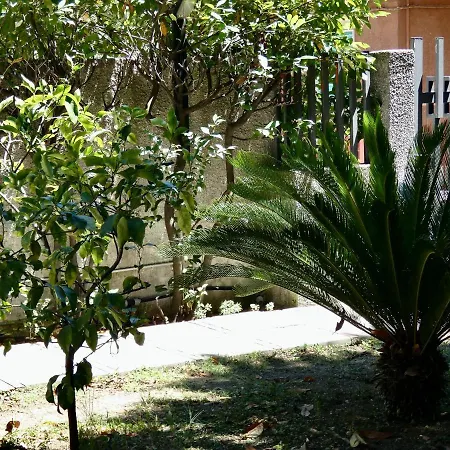 Buenretirope - Confortevoli Appartamentini Con Giardino * פסקרה