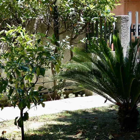 Buenretirope - Confortevoli Appartamentini Con Giardino * Pescara