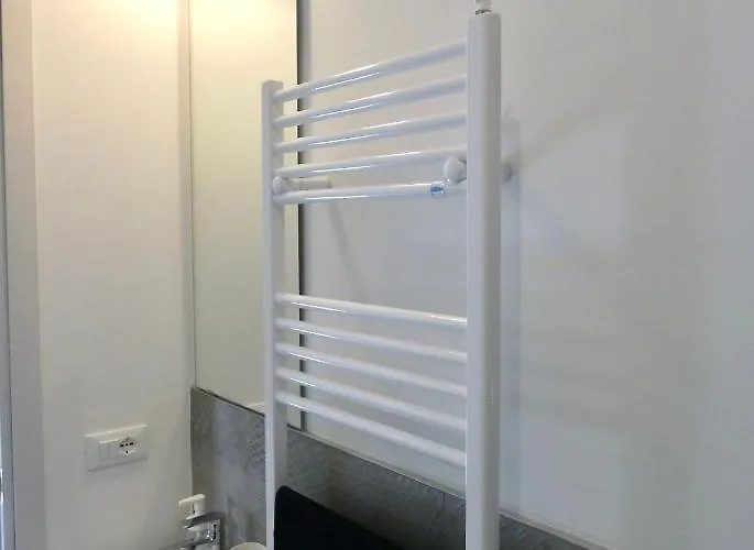 Buenretirope - Confortevoli Appartamentini Con Giardino Dom wakacyjny Pescara